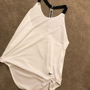 White nike tank